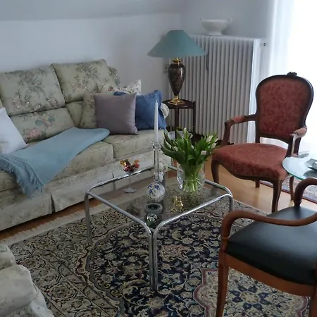Am Mosel-maare-radweg Apartman